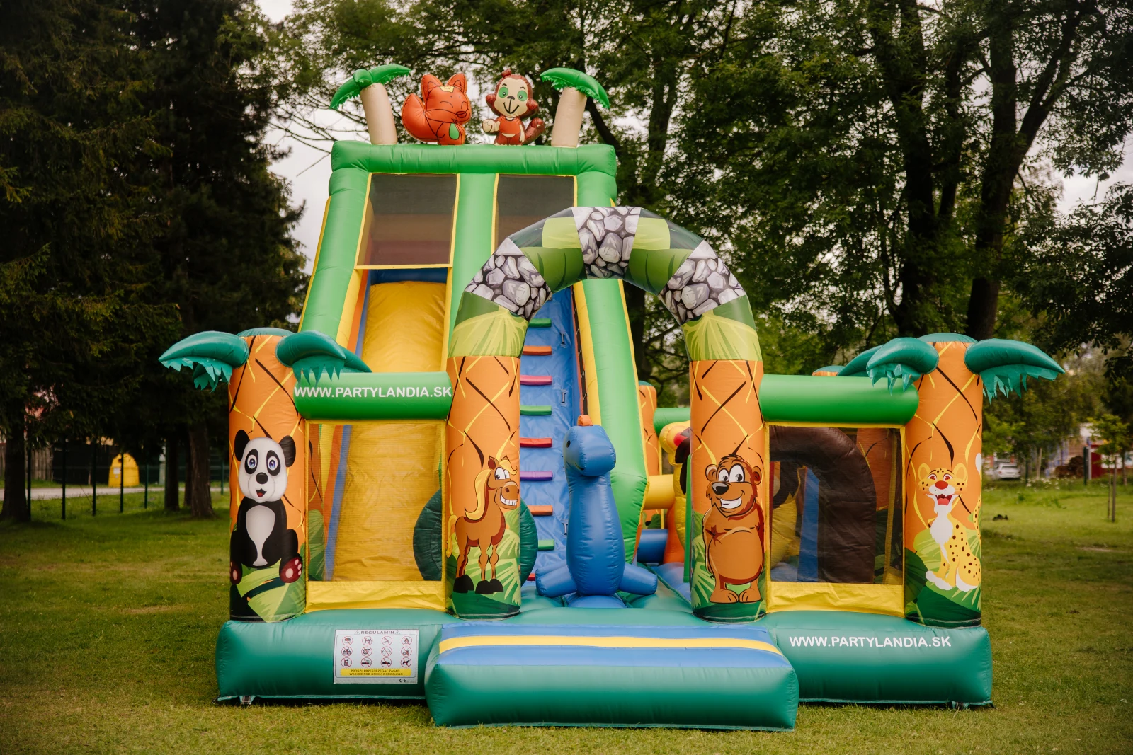 Skákací hrad Partylandia